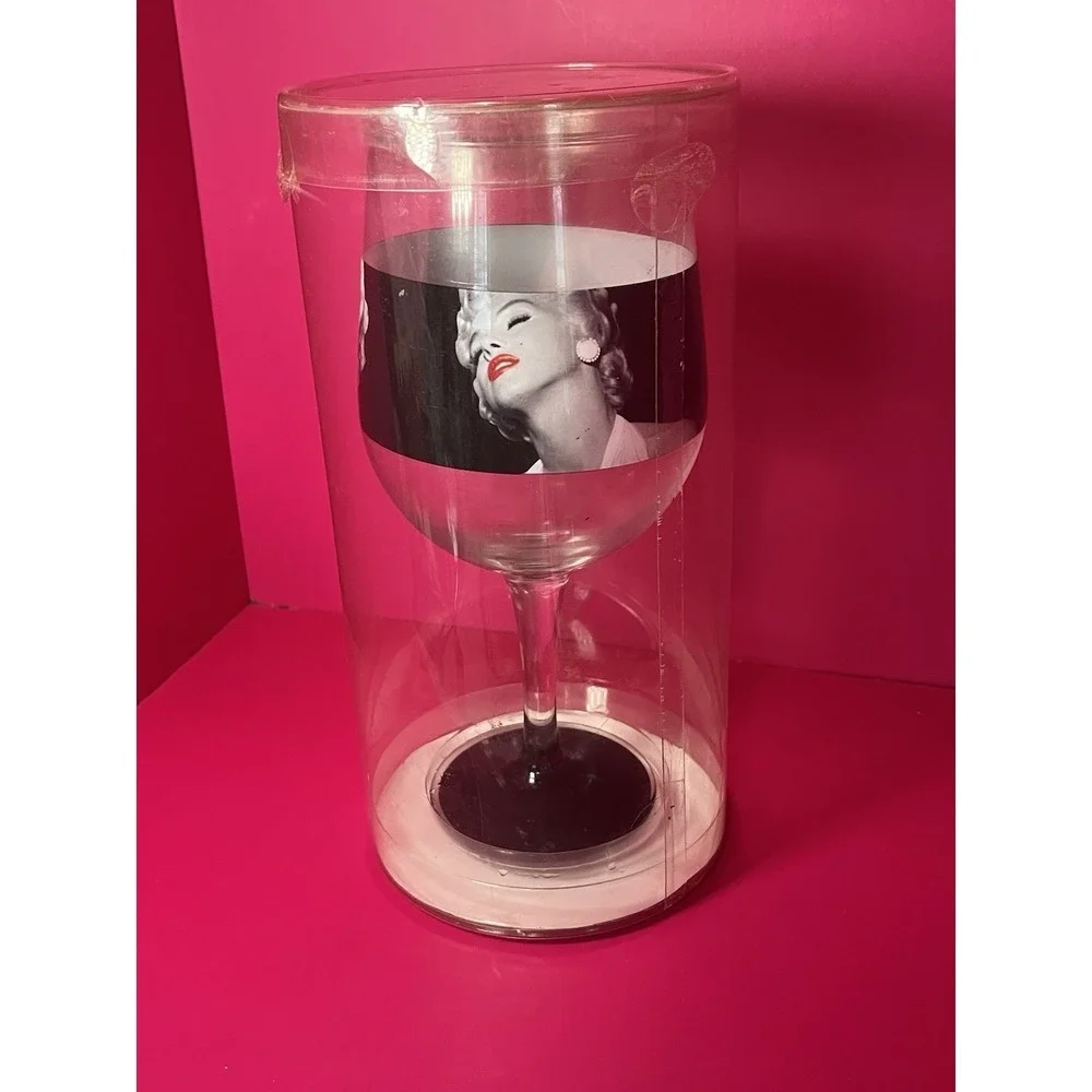 Marilyn Monroe‎ Oversized Wine Glass 24oz NIP